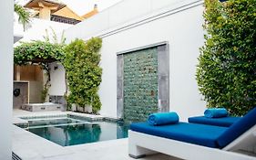 Kamil Villas